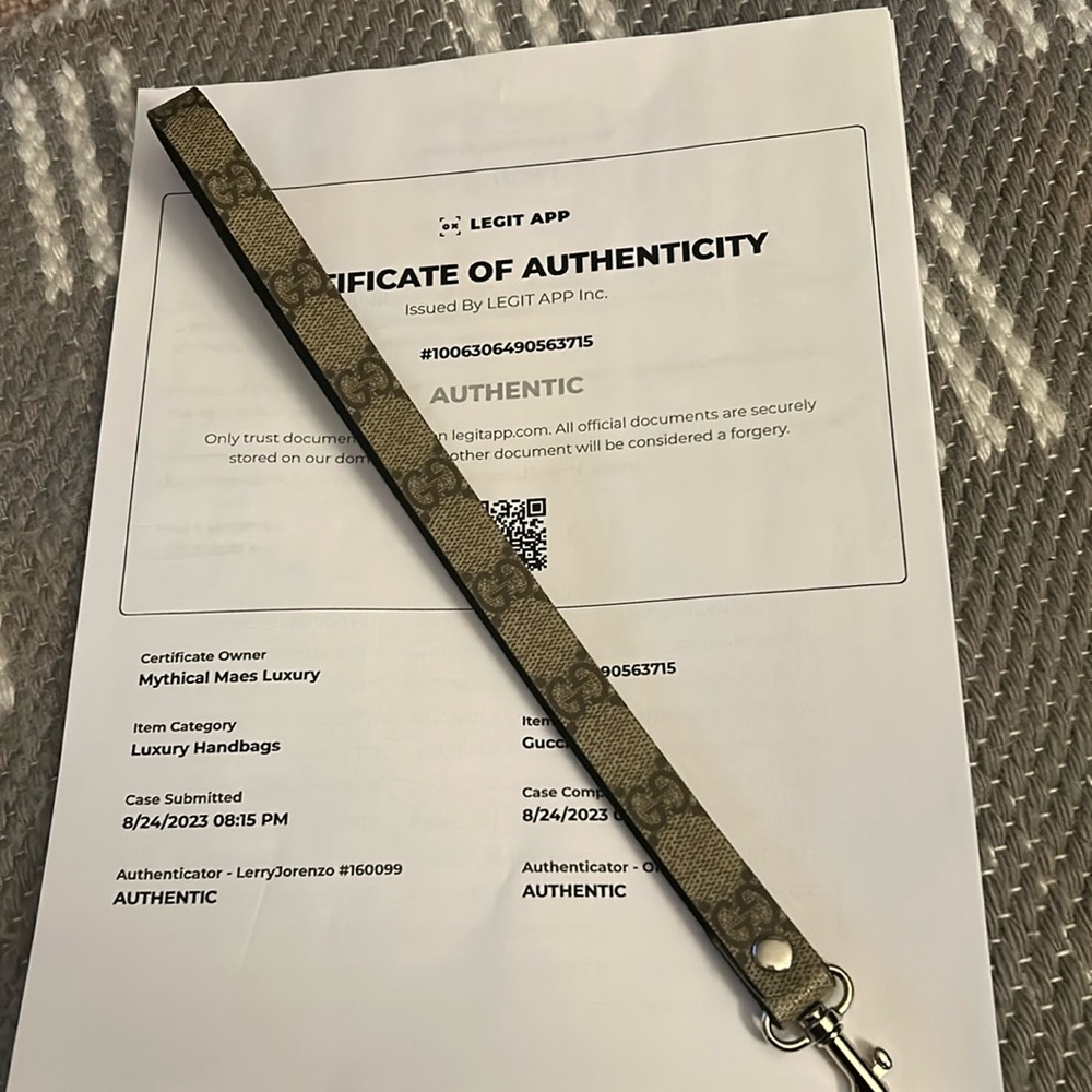 GUCCI UPCYCLED KEY RING FOR WRIST/SHOULDER/SHORY LANYARD